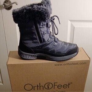 NEW Orthofeet Waterproof winter boots size 8.5 Black color
